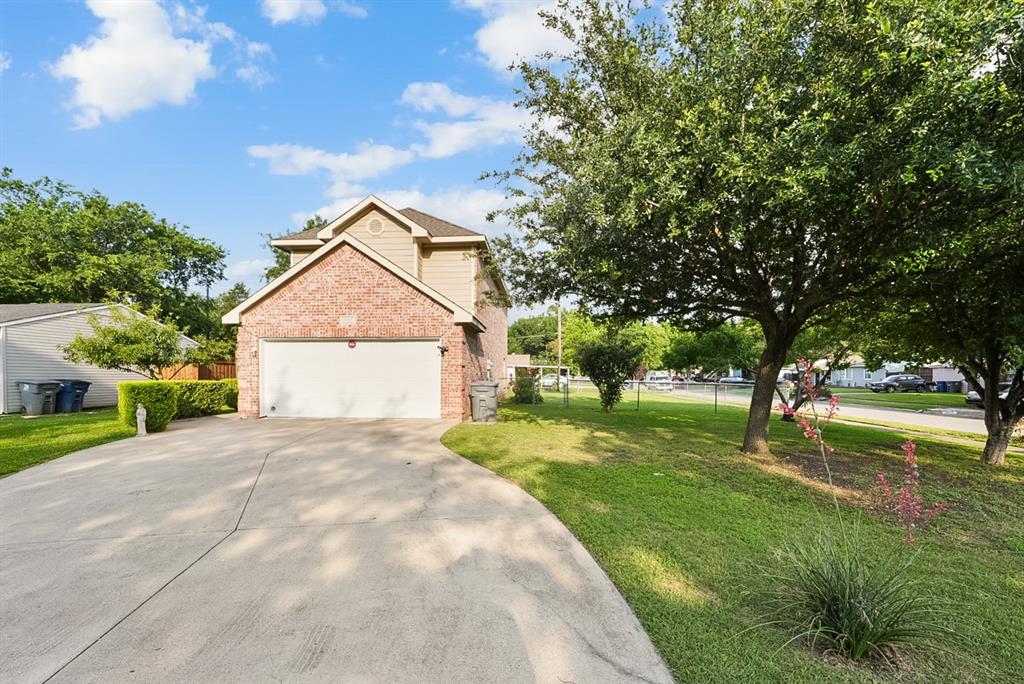 10015 Santa Garza Drive