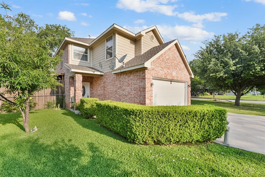 10015 Santa Garza Drive