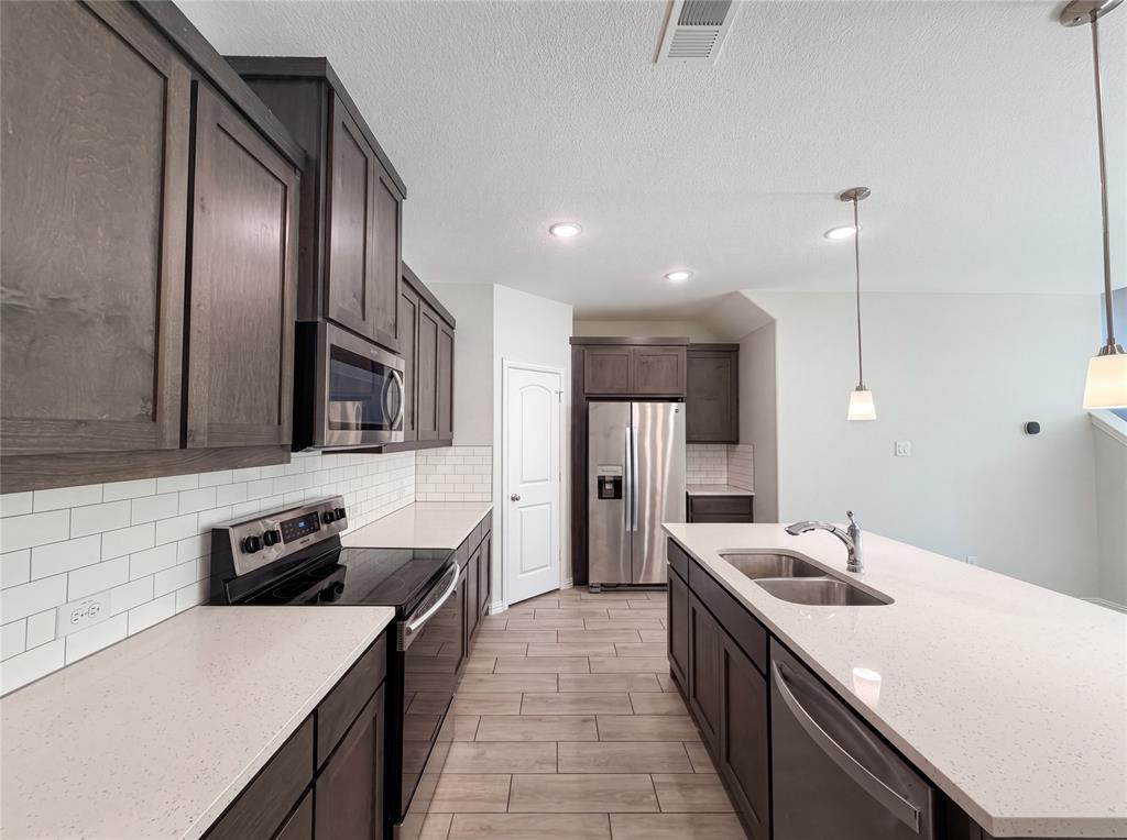 Red Eagle Place - Residential