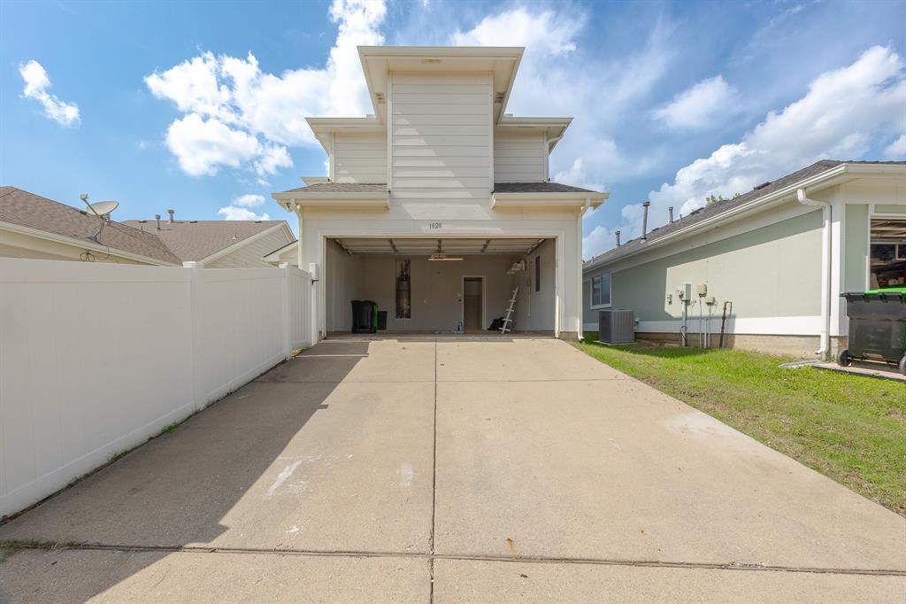 Savannah Ph 3 - Residential Lease