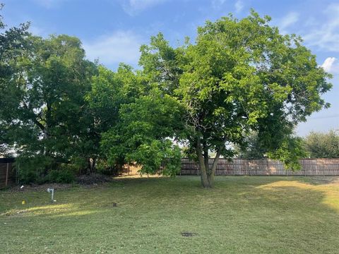 212 N Fm 1187 Aledo TX 76008