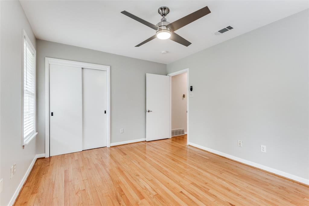 Hampton Plaza - Residential