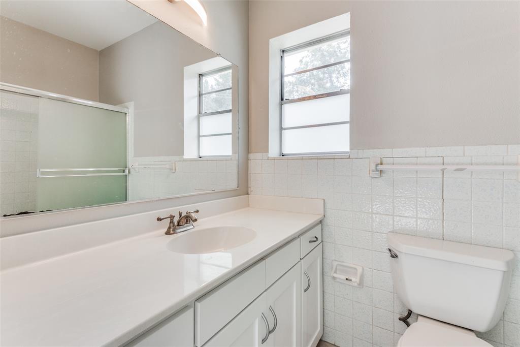 Hampton Plaza - Residential