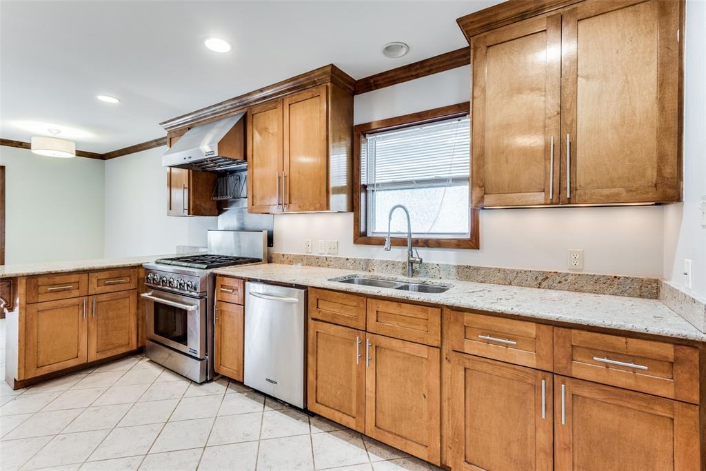 2012 Atlantic Street