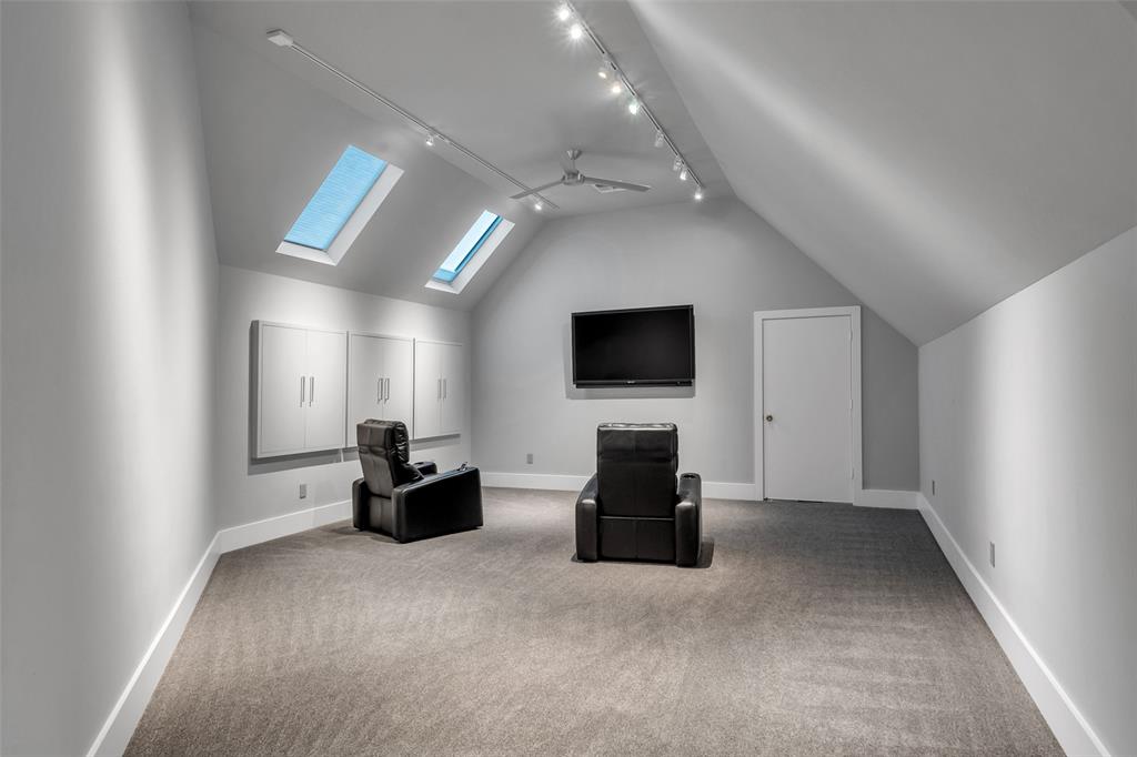 Palomar Estates - Residential