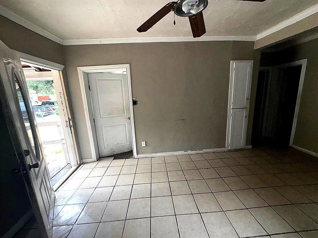 Sunset Crest - Residential