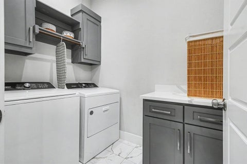 Tiny photo for 1435 Strickland Street, Dallas, TX 75216 (MLS # 21402954)