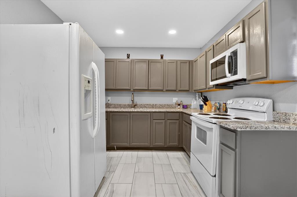 Highlands To Glenwood Add - Commercial Sale