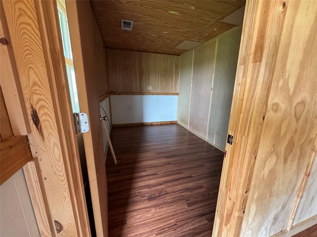 Photo of 10669 Mineral Wells Highway, Weatherford, TX 76088 (MLS # 21251957)