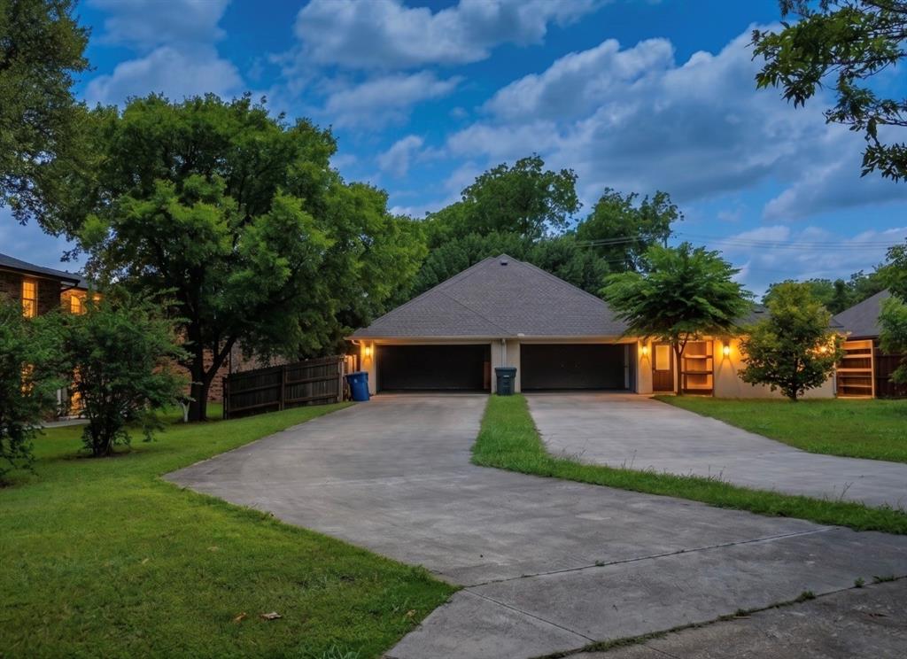 1995 Castle Drive