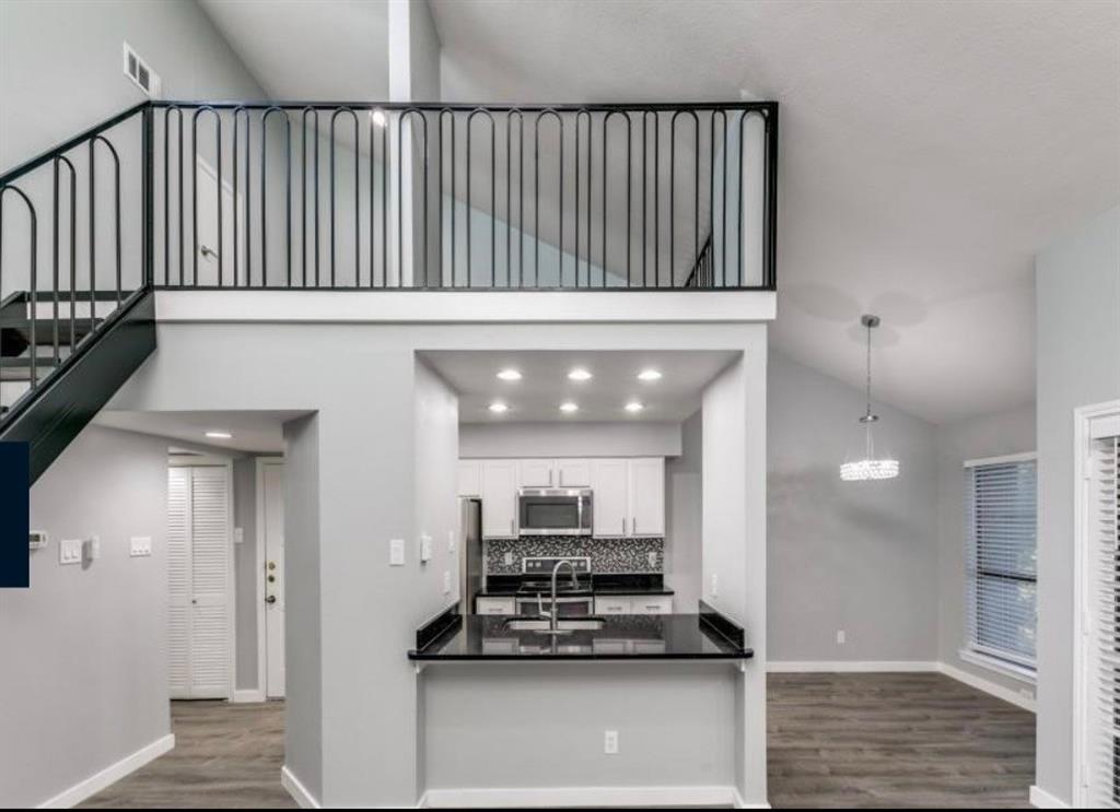 Holly Glen Condos - Residential Lease