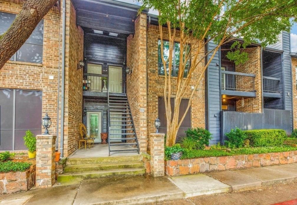 Holly Glen Condos - Residential Lease