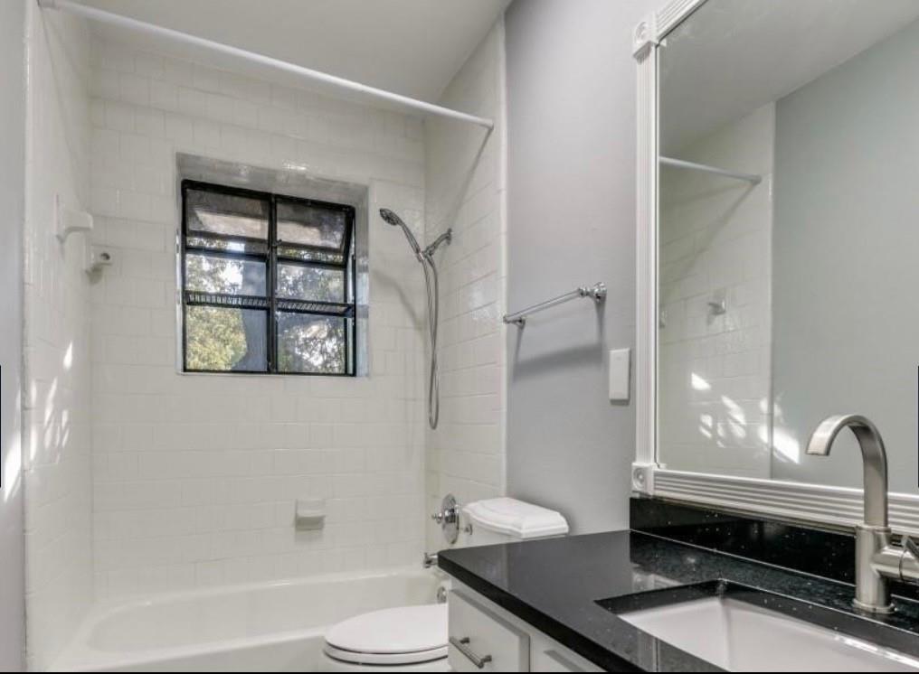 Holly Glen Condos - Residential Lease