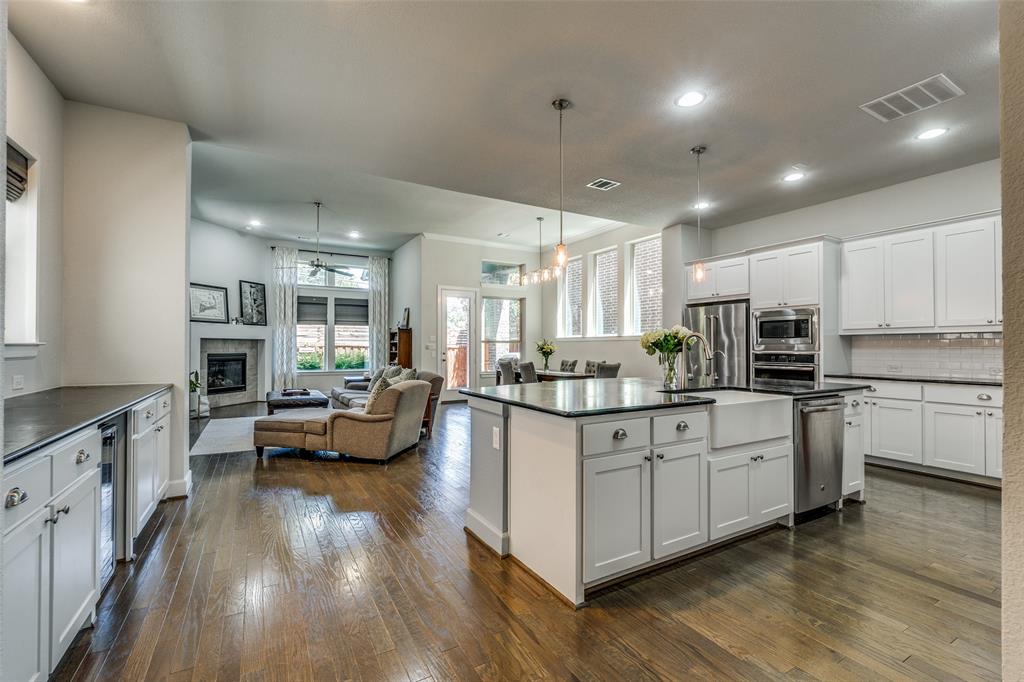 10565 Plumwood Parkway