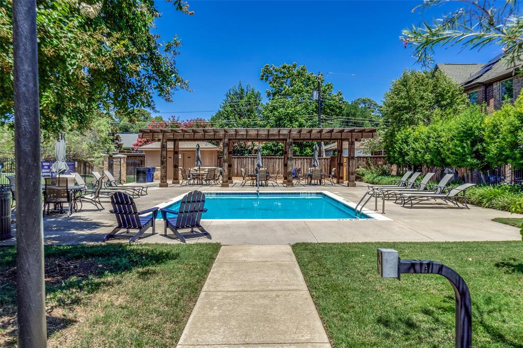 Villas Lk Hlnds 2 Add - Residential