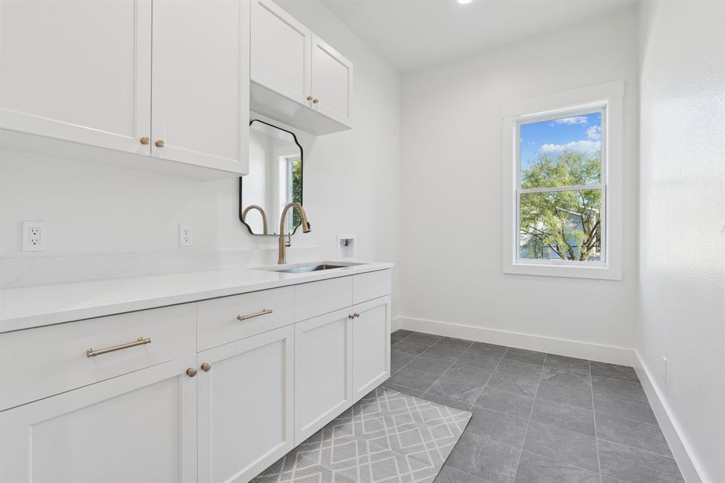 Hencken Ranch Estates - Residential