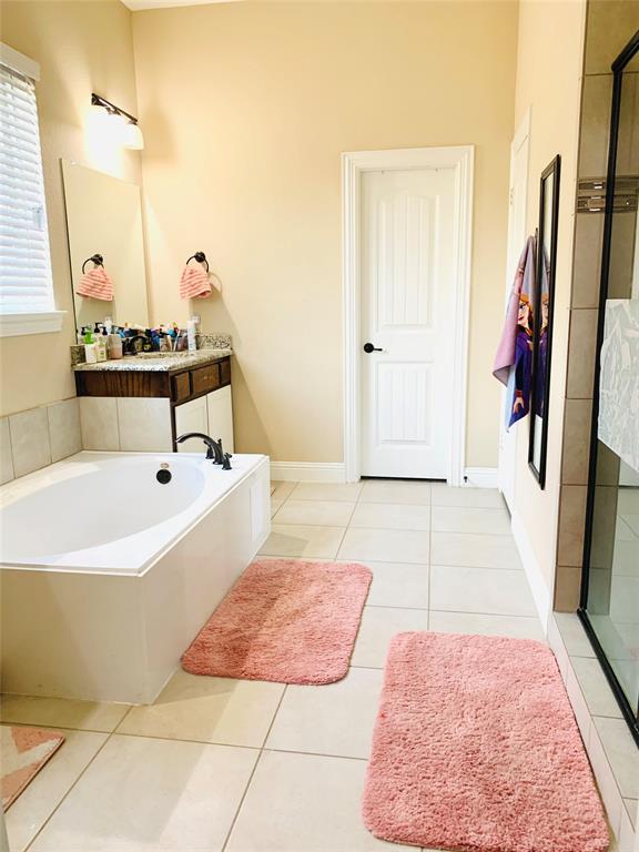 RESERVE AT WESTRIDGE PHASE 19, THE (CMC), BLK I, L - Residential Lease