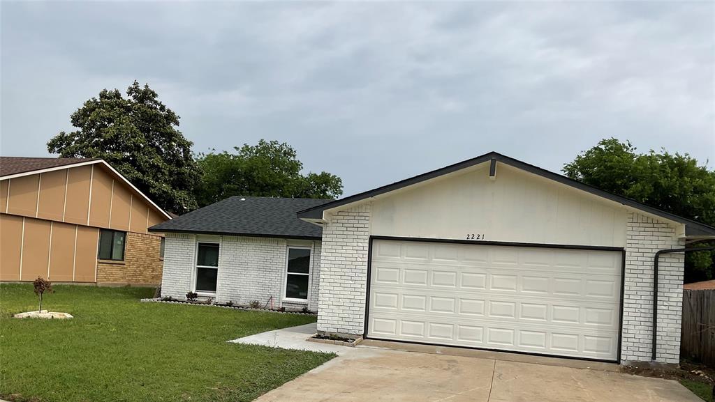 2221 Pennington Drive