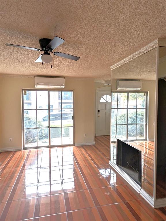 3420 Hidalgo Drive 208