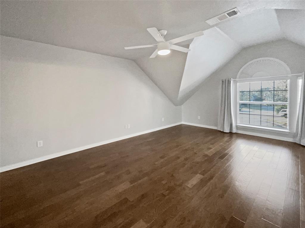 5024 Enclave Court