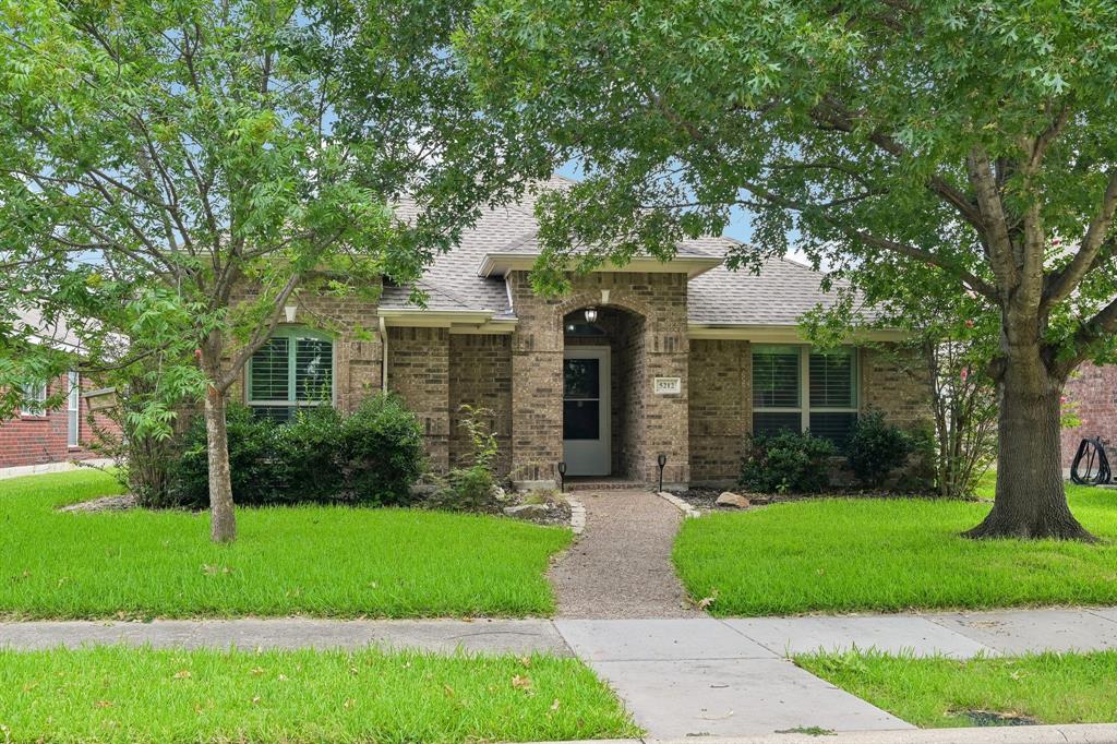 5212 Crossvine Lane