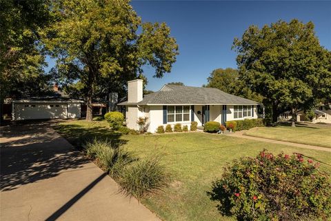 A home in Weatherford