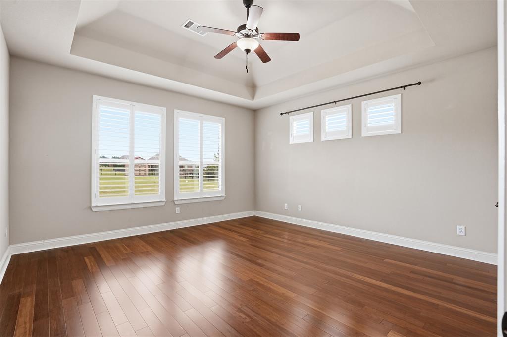 Mustang Pointe - Residential