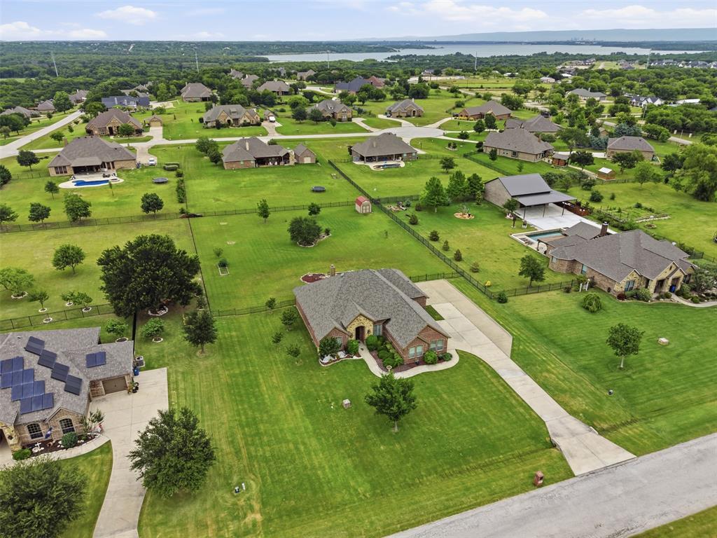 Mustang Pointe - Residential