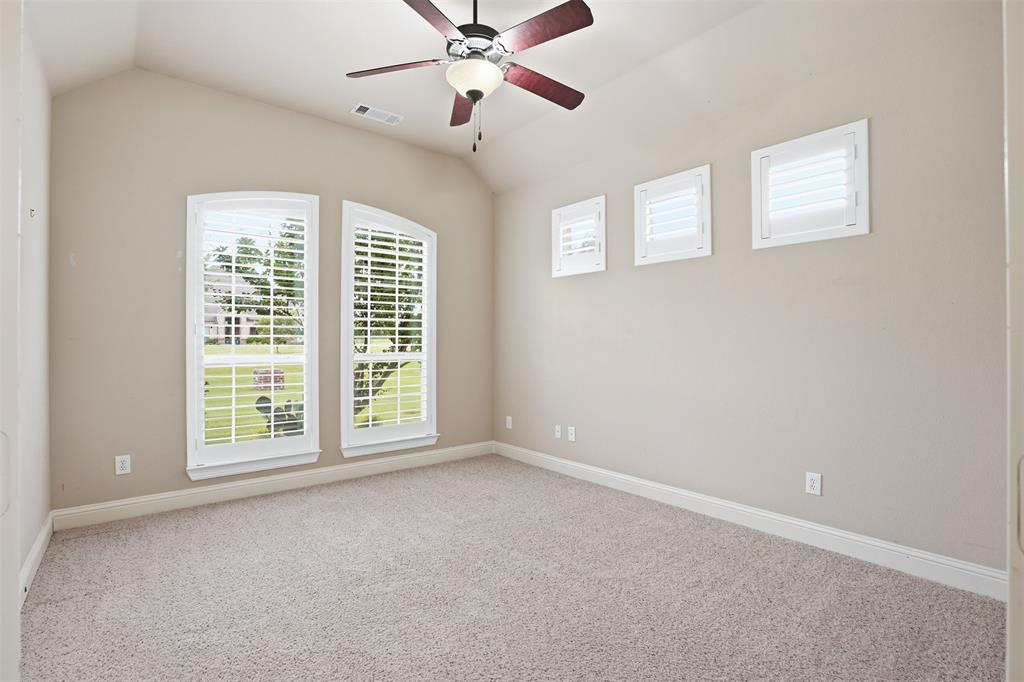 Mustang Pointe - Residential