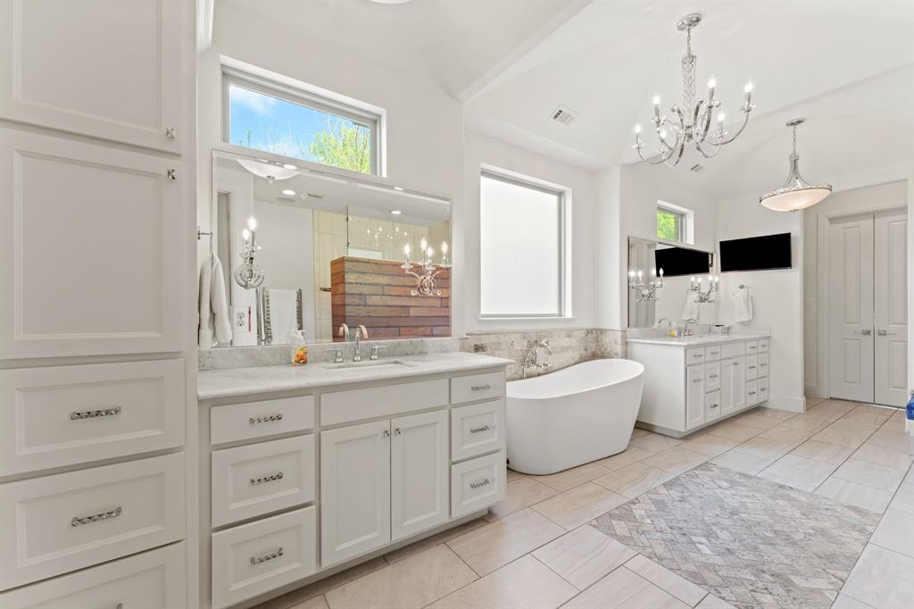 Carillon - Residential