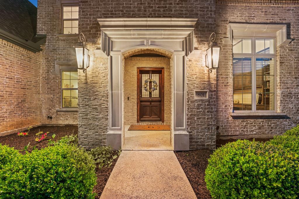 Carillon - Residential