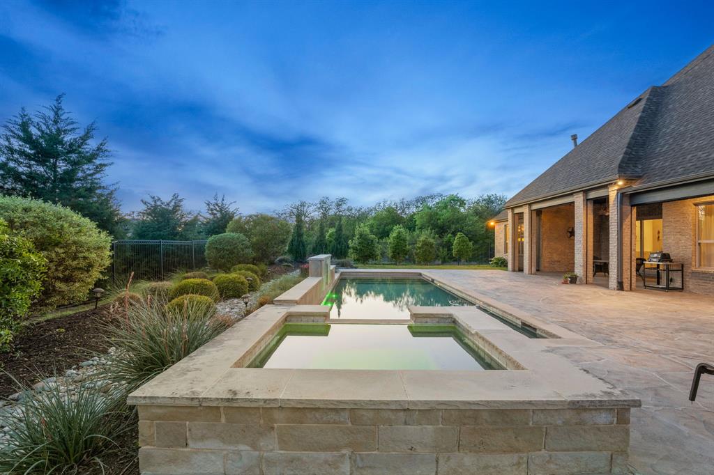 Carillon - Residential