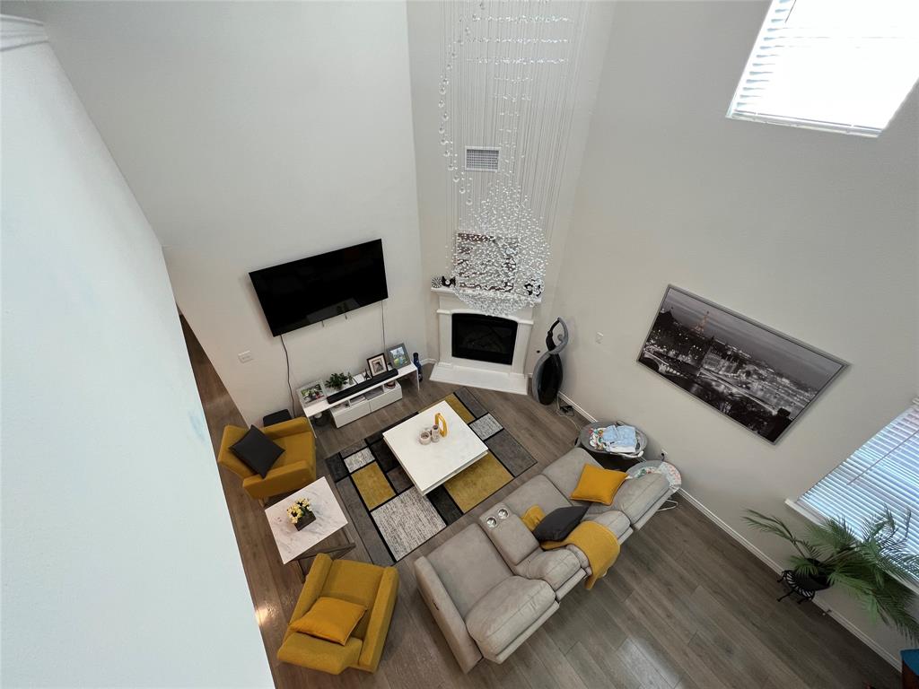 Homeplace At The Columns, The - Residential Lease