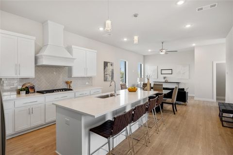 2286 Rook Drive Dallas TX 75211