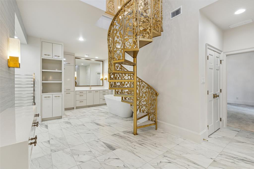 Bent Tree - Residential