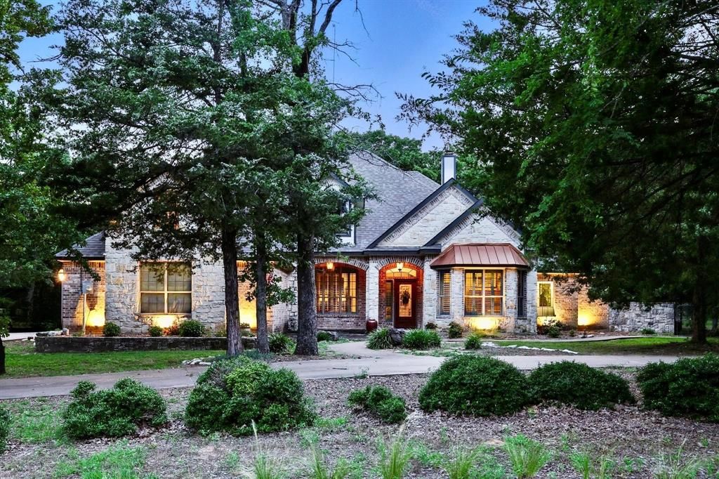 Photo of 7320 Sandy Lake Road, Quinlan, TX 75474 (MLS # 21186136)