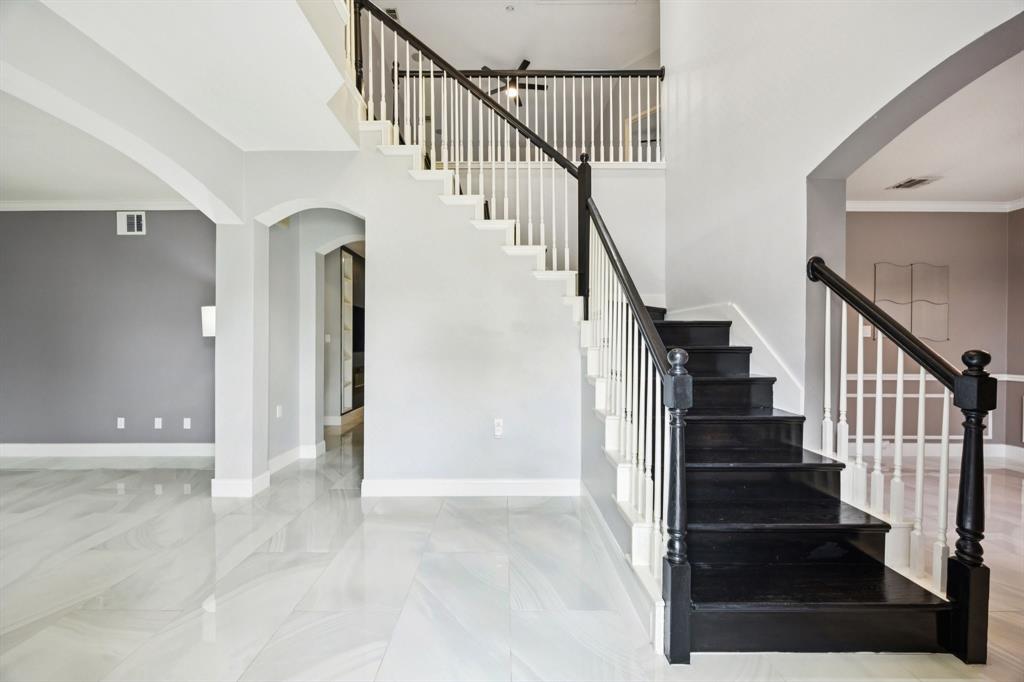 433 Willow Bend Drive