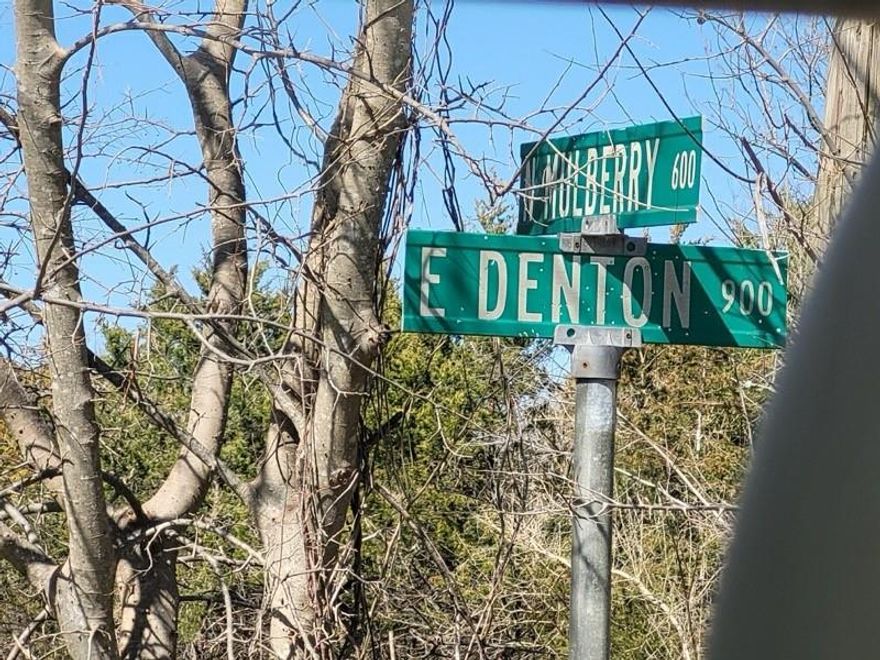 .63 acre ready for development. There is current construction in the area. Large enough for multiple houses.