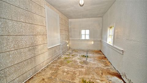 Tiny photo for 404 S Hall Street, Montague, TX 76251 (MLS # 21198154)