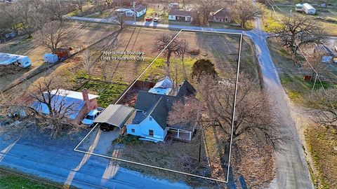 Tiny photo for 404 S Hall Street, Montague, TX 76251 (MLS # 21198154)