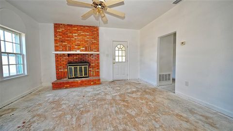 Tiny photo for 404 S Hall Street, Montague, TX 76251 (MLS # 21198154)
