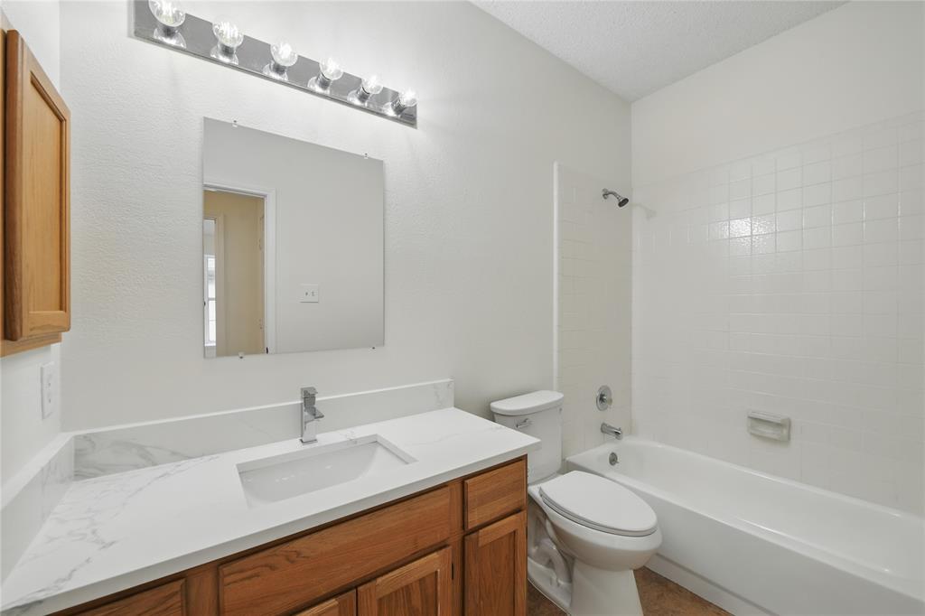 Flower Mound, Texas 75028, United States, 3 Bedrooms Bedrooms, ,2 BathroomsBathrooms,Residential,Pending,122327