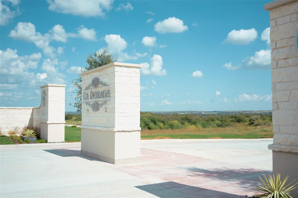 La Dorada - Residential