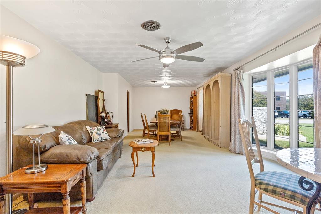 1012 Walnut Drive