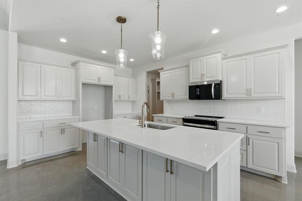4032 Windy Point Ranch Road