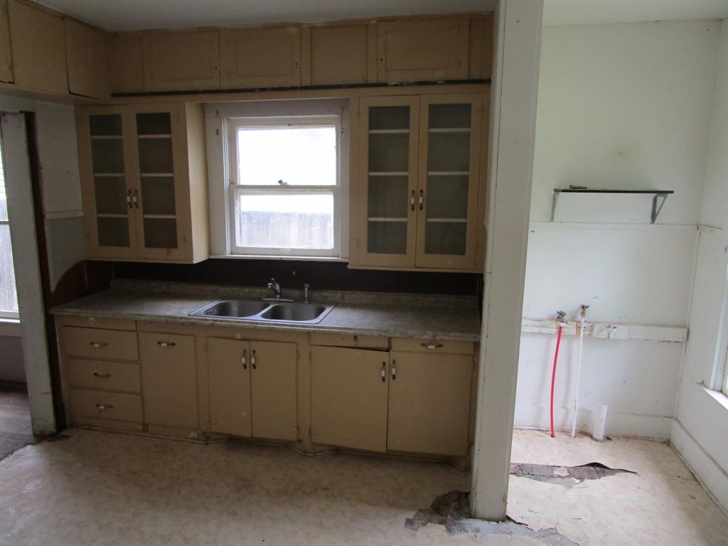 C M Carpenter's - Residential