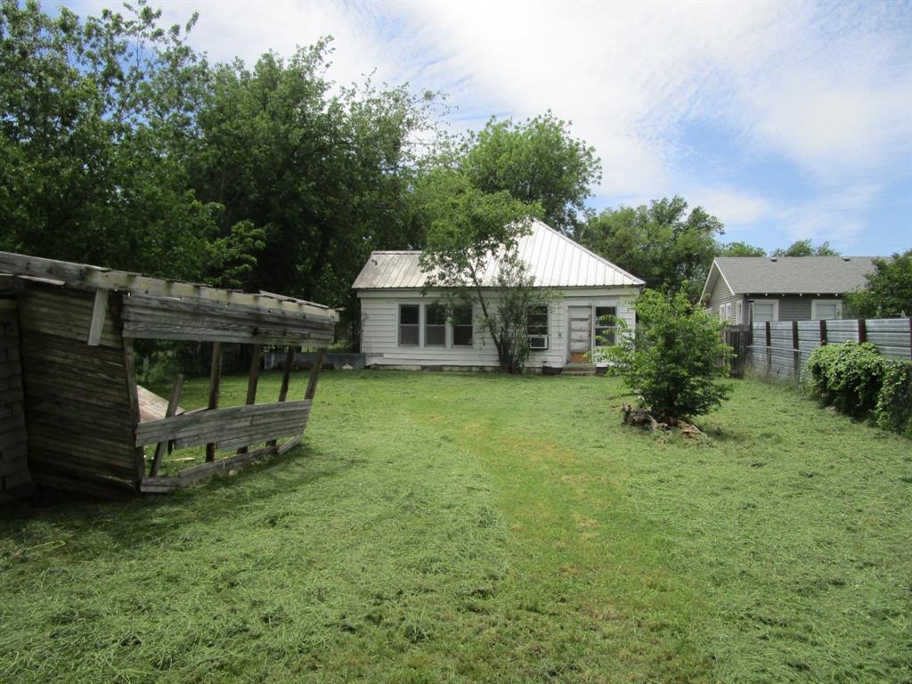 C M Carpenter's - Residential