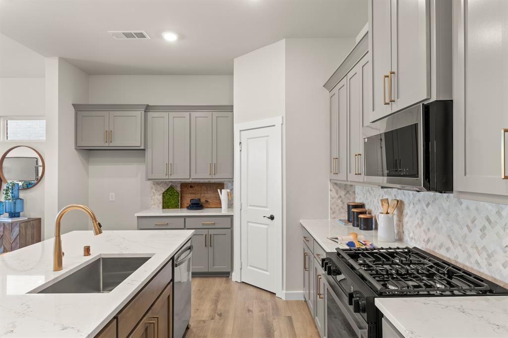 Willow Grove Verandas - Residential