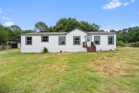 5901 Vinery Lane Joshua TX 76058