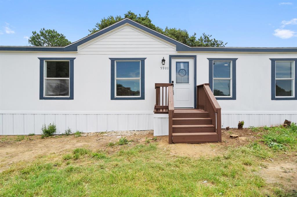 5901 Vinery Lane